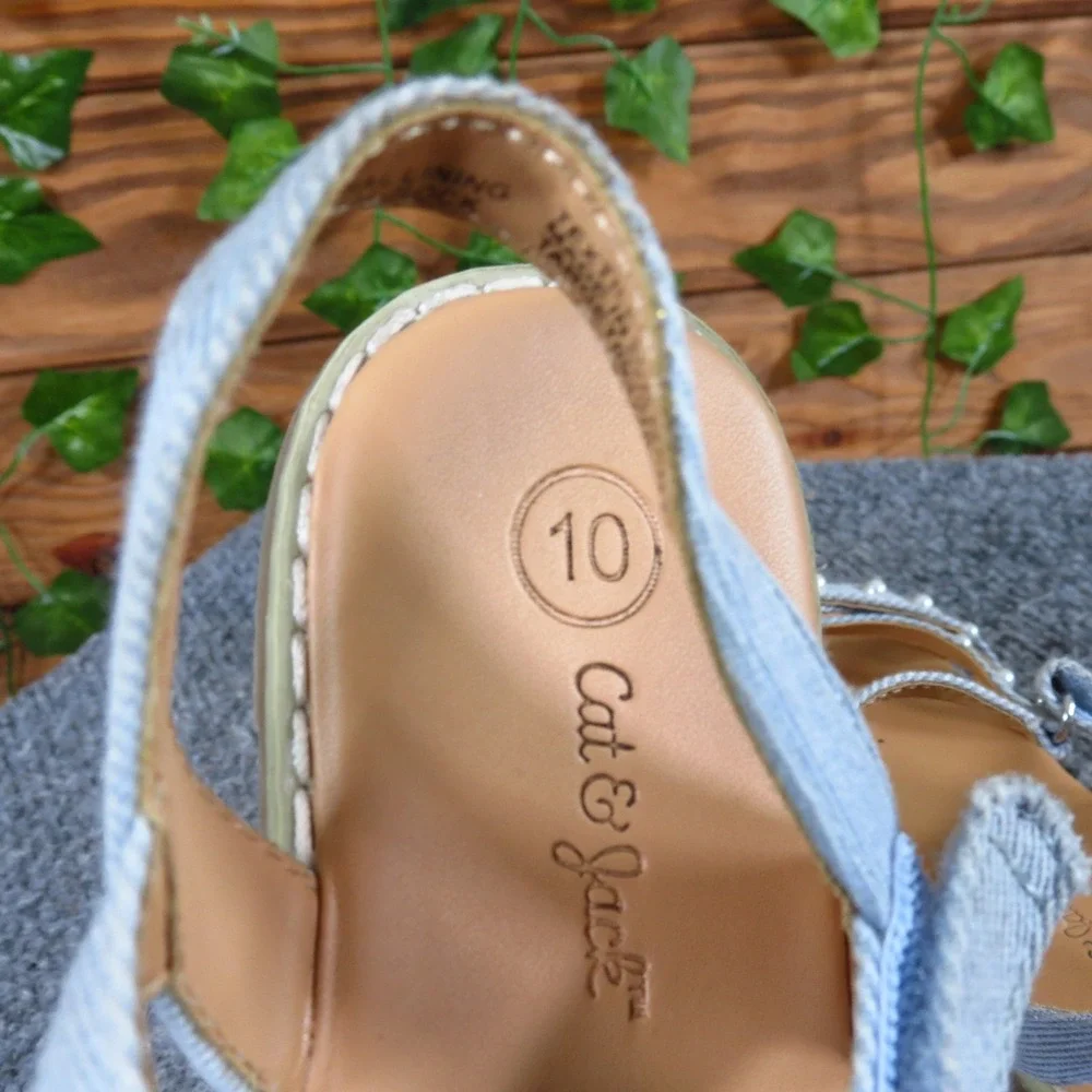 Cat &‎ Jack Pearl Denim Toddler Girl Strappy Sandals Size 10 Summer Light Blue